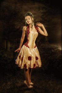 Korsett mit zarter Spitze