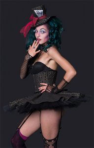 Taillenkorsett und Pancake-Tutu