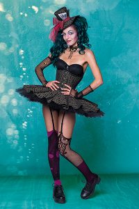 Taillenkorsett und Pancake-Tutu